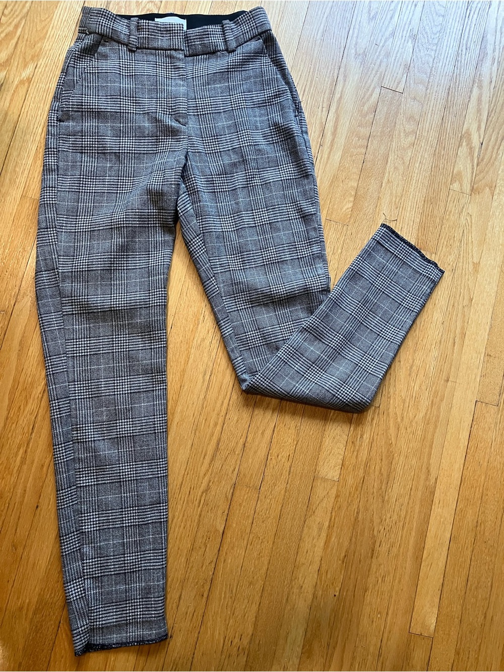 H&M Men's Plaid Dress Pants in Gray and Black classic preppieglen plaid